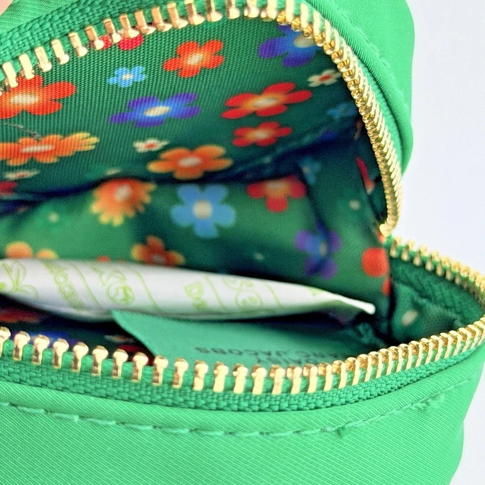 Marc‎ Jacobs Daisy Wild Round Coin Pouch Green Floral Keychain 3.5